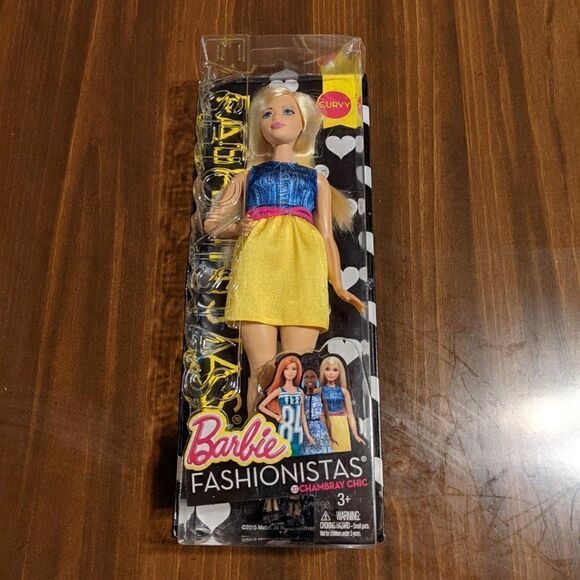 NWT 2015 FASHIONISTA CHAMBRAY CHIC BARBIE - Picture 2 of 8